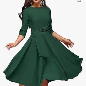 Emerald Green Cocktail Dress​​